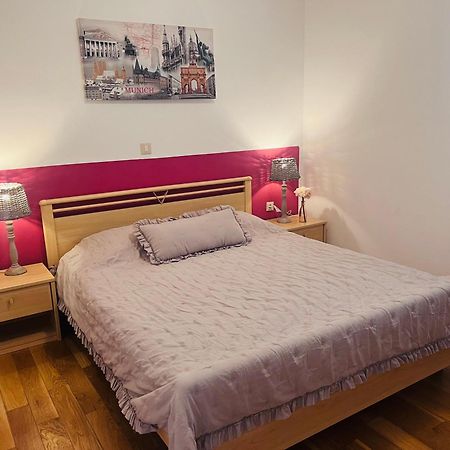 Apartment Aleks Tar-Vabriga Exterior photo