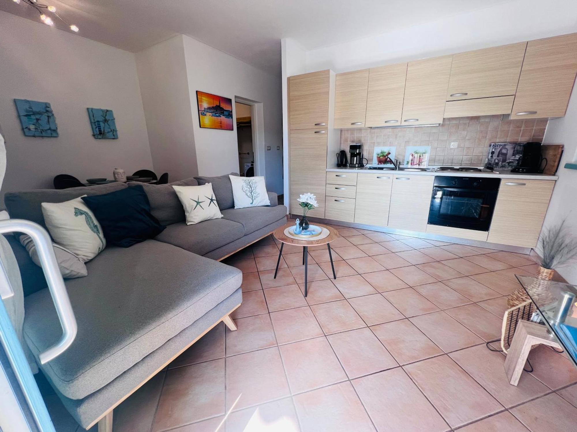 Apartment Aleks Tar-Vabriga Exterior photo